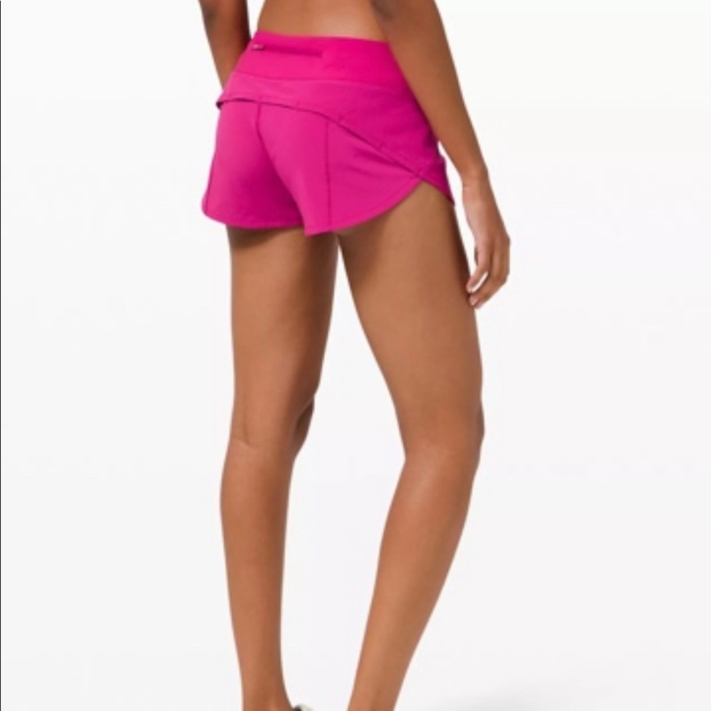 Lululemon speed up sonics pink shorts